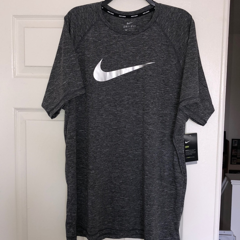Men’s Nike t shirt